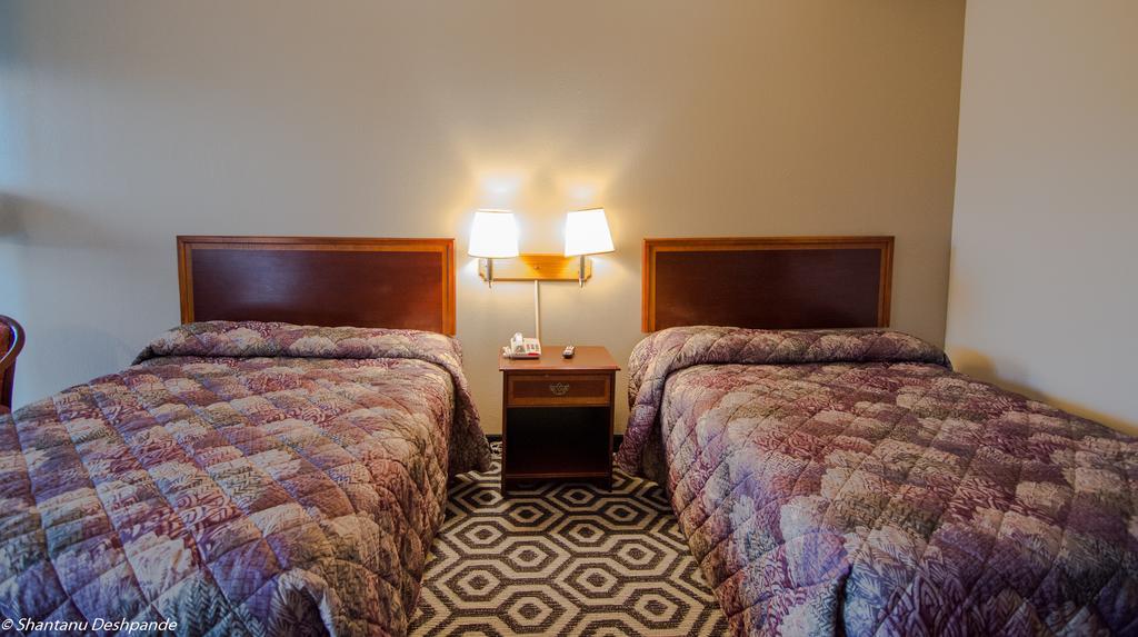 University Inn - Auburn Zewnętrze zdjęcie